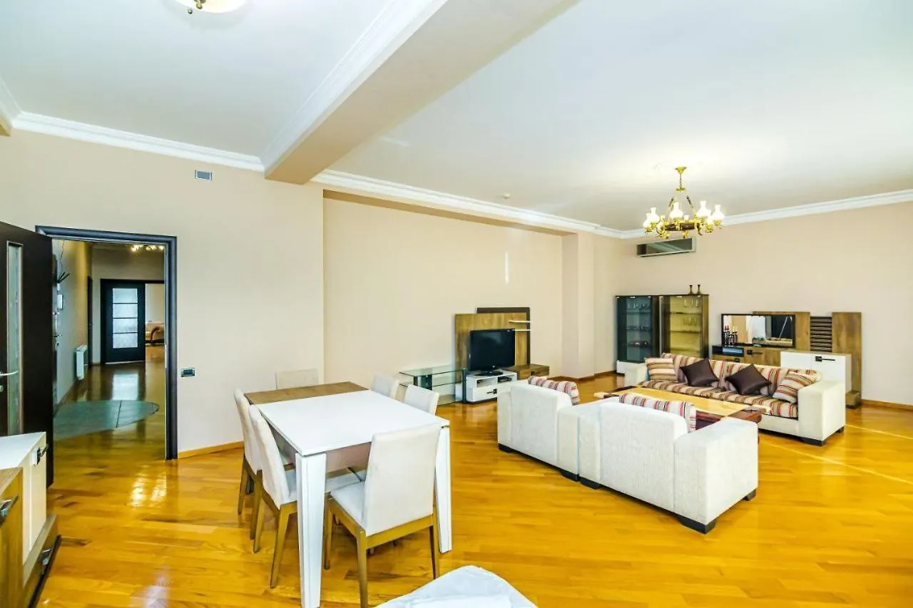 F1 Track & Sea View Hotel Apartment Vip Sahil Residance バクー 0*,